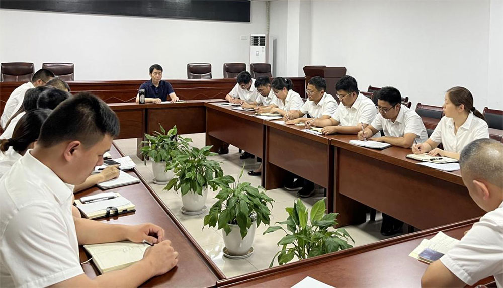 城建投公司召開全體員工大會暨安全生產(chǎn)、保密工作會議?